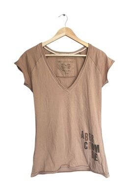 Y2K Abercrombie & Fitch Tan V-Neck Short Sleeve Tee